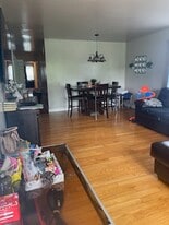 Building Photo - 37 Greenwich Ave