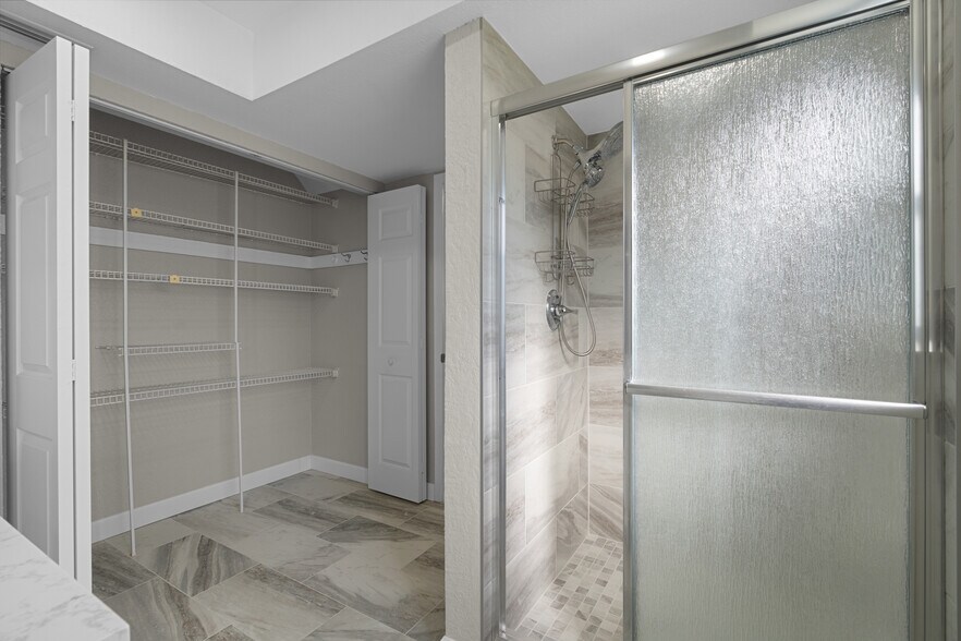 Building Photo - 9318 1st St N