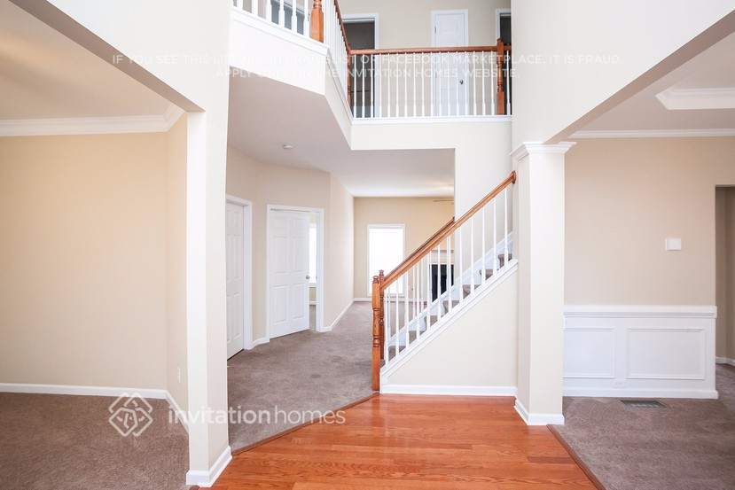 Building Photo - 809 Bishops Run Ln