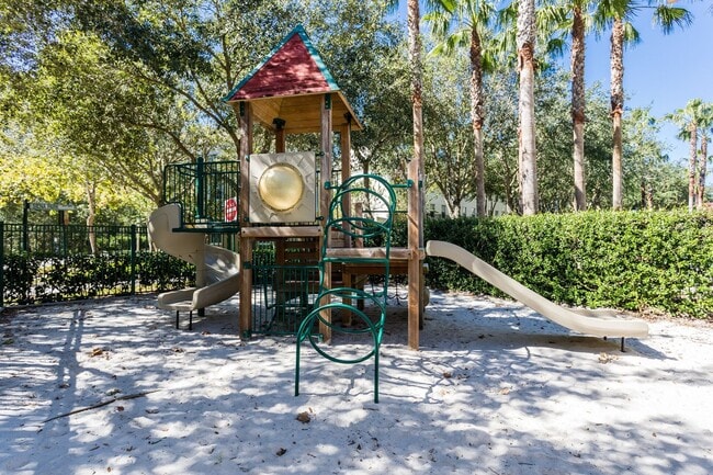 Building Photo - 770-307 Siena Palm Drive