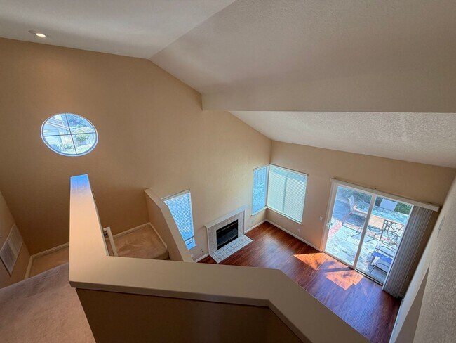 Building Photo - Beautiful Spacious Two Story Home in Pleasanton!