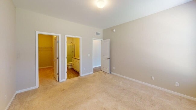 Building Photo - 38170 Castaway Dr