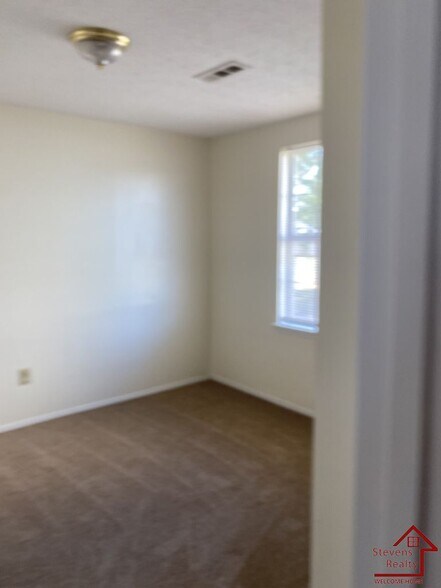 Building Photo - 55 Dogwood Pointe Dr