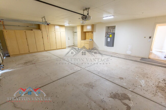 Building Photo - 38414 N 12th St