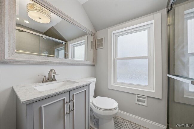 Building Photo - 151 Conant Dr