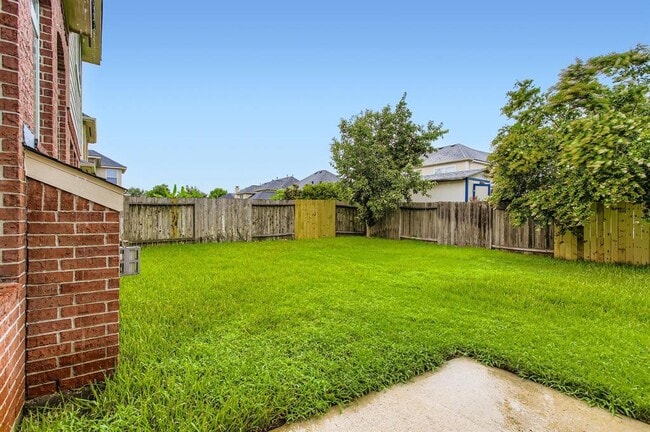 Building Photo - 20806 Cottage Cove Ln