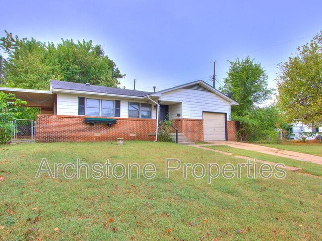 Building Photo - 608 Holoway Dr