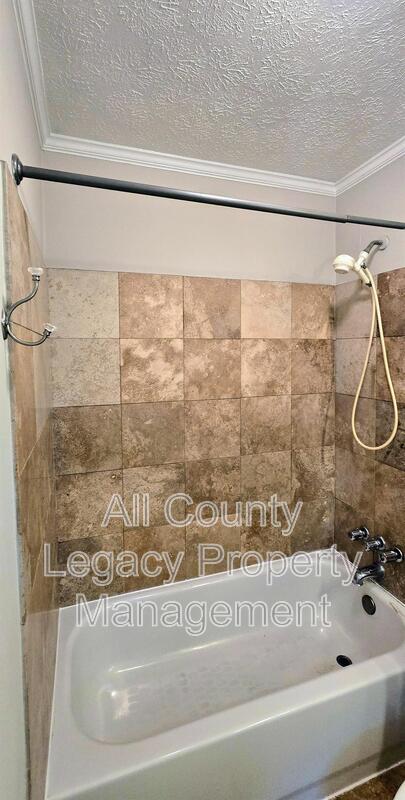 Building Photo - 505 Yargo Ln