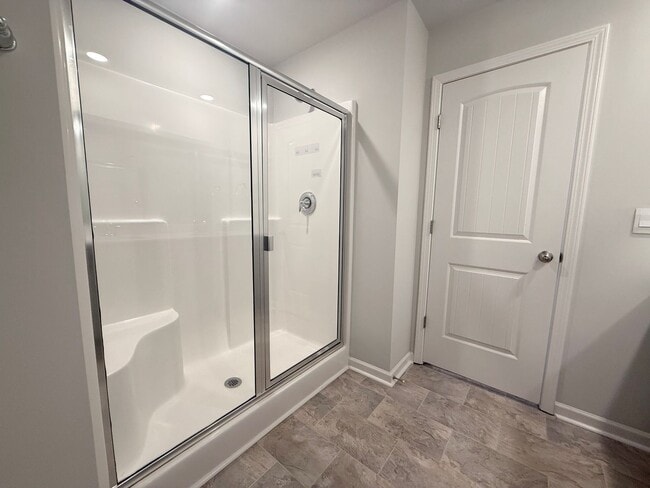 Building Photo - Newly Built 3 Bedroom Home - Baxter