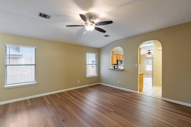 Building Photo - 14609 Ballycastle Trail