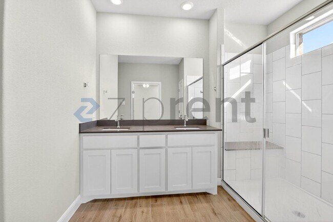 Building Photo - 11501 Adare Dr