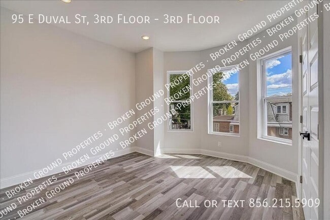 Building Photo - 95 E Duval St