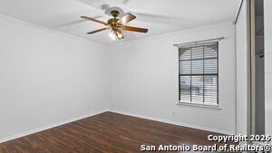 Building Photo - 5854 Royal Rdg Dr