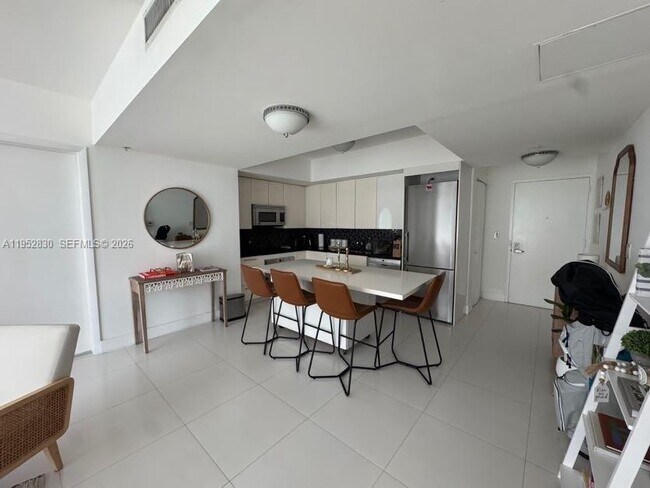 Building Photo - 92 SW 3rd St