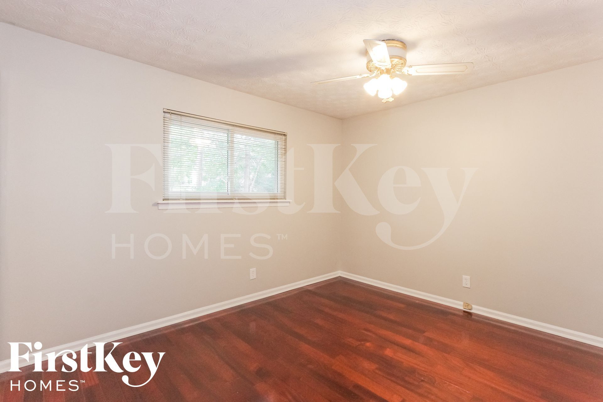 Building Photo - 2847 Haddon Dr