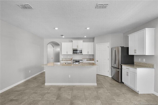 Building Photo - 10575 Jem St