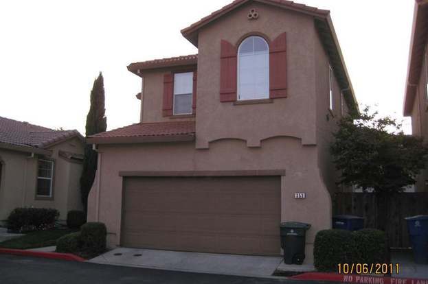 Primary Photo - 353 Dragonfly Cir