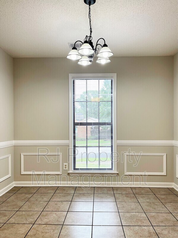 Building Photo - 1079 Harpeth Dr