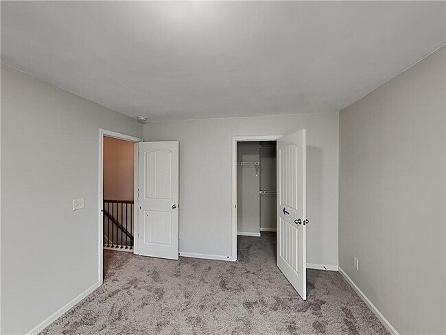 Building Photo - 1970 Township Dr