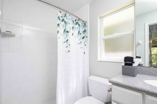 Building Photo - 111 NW 24th St