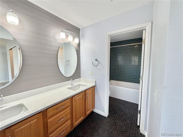 Building Photo - 12336 S Nate Cir