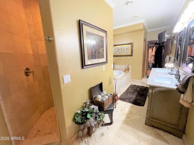 Building Photo - 9726 N 3rd Dr