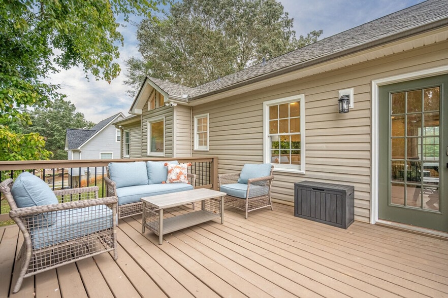 Building Photo - 171 Sugar Hill Rd