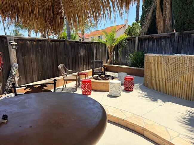 Building Photo - 4 Bedroom Pool House for rent in South Temecula