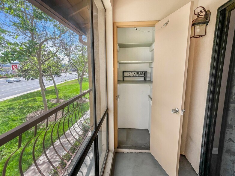 Building Photo - 12191 Cuyamaca College Dr E