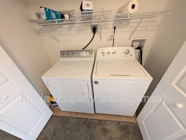 Building Photo - 8512 Gablebend Way