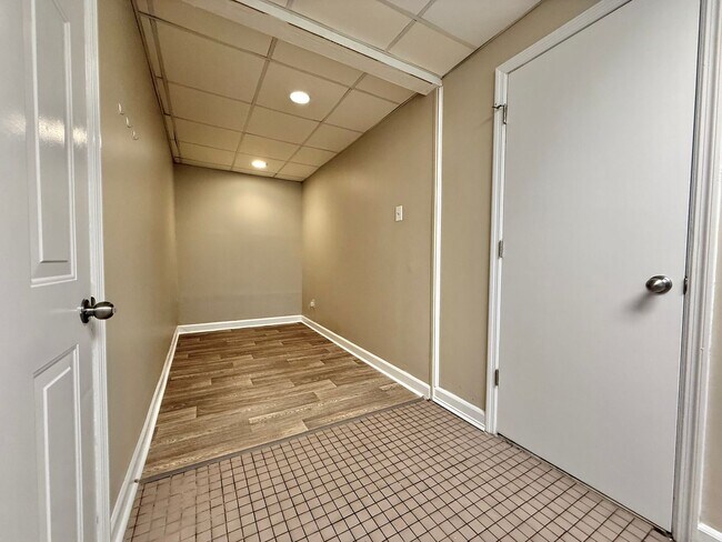 Building Photo - 279 Rice Gate Dr