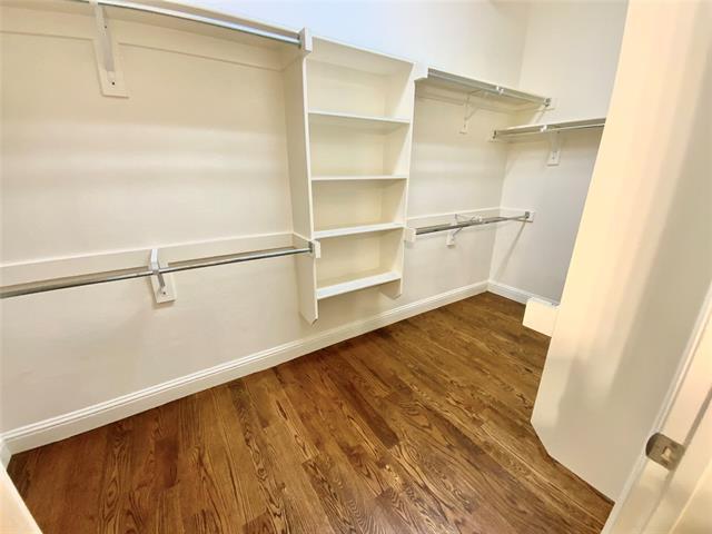 Building Photo - 10534 Tenneyson Ridge Dr