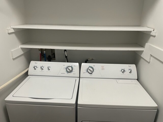 Building Photo - 3 Boxwood Ter