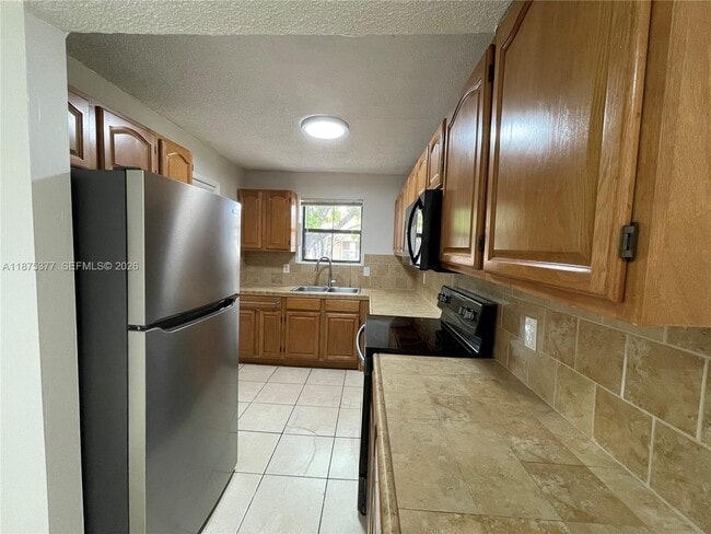 Building Photo - 15591 SW 105th Terrace