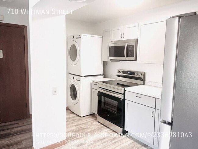 Building Photo - 710 Whitman St