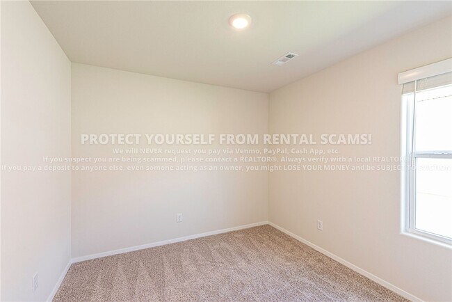 Building Photo - 968 S Brambling Ln