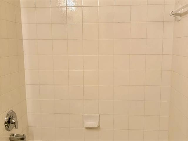 Building Photo - 100 Morel Dr