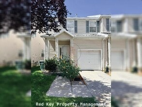 Building Photo - Anson Dr. Townhouse