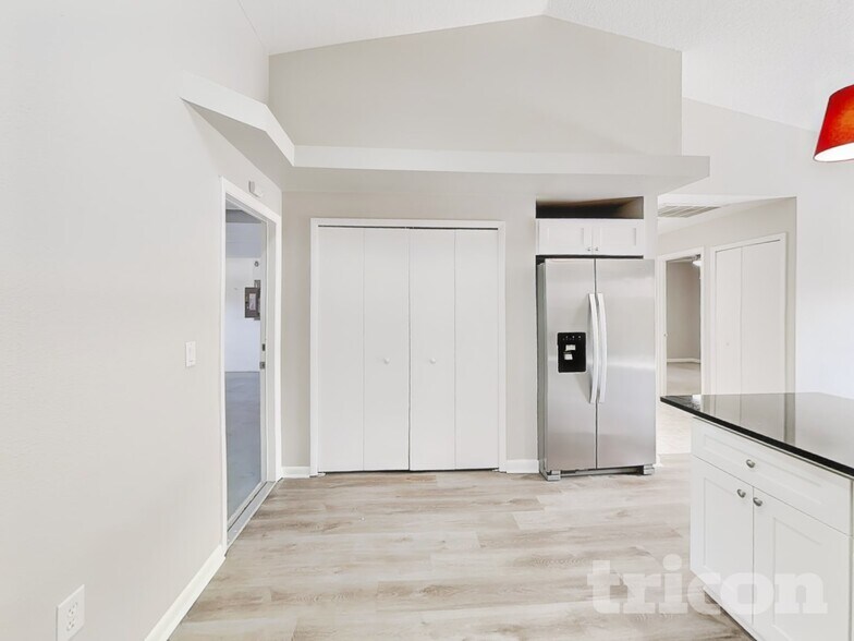 Building Photo - 12352 Wasatch Ct