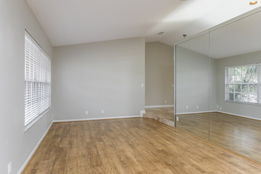 Building Photo - 4557 NW 51st St