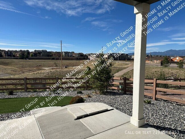 Building Photo - 8313 Noreen Falls Dr