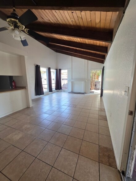 Building Photo - 7124 Kelley Dr