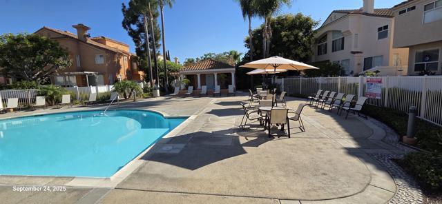 Building Photo - 1357 Serena Cir