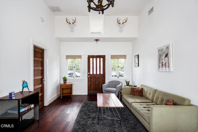 Building Photo - 5063 Montezuma St