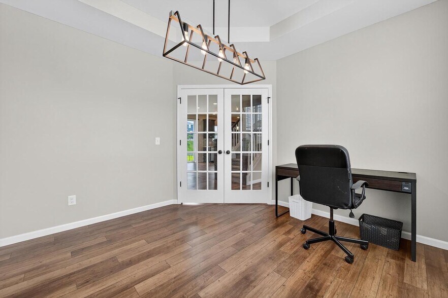 Building Photo - 9720 Winter Basil Dr