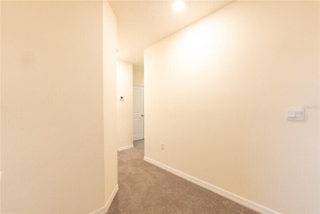 Building Photo - 33027 Tulip Petal Ln