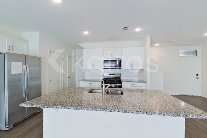 Building Photo - 32032 Katelin Cir