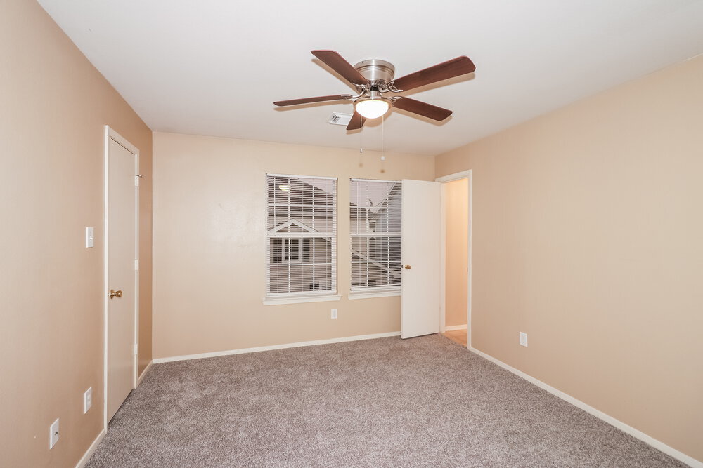Building Photo - 20624 Patriot Park Ln