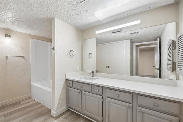 Building Photo - 11480 Audelia Rd