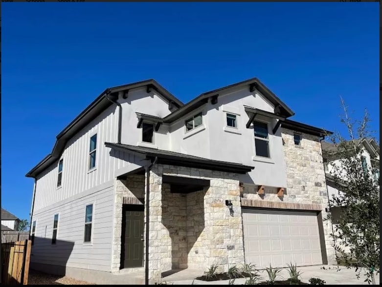 Building Photo - 200 Mayney Ln